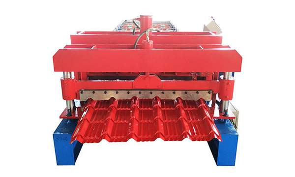 Colored steel glazed profile roof panel roll forming machine