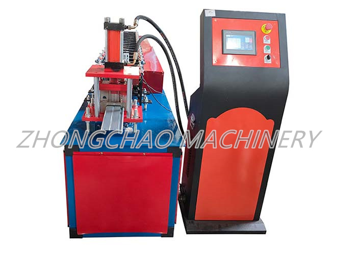 Iso-Roller-Shutter-Door-Roll-Forming-Machine-Profile-Customized-3.jpg Iso-Roller-Shutter-Door-Roll-Forming-Machine-Profile-Customized-3.jpg